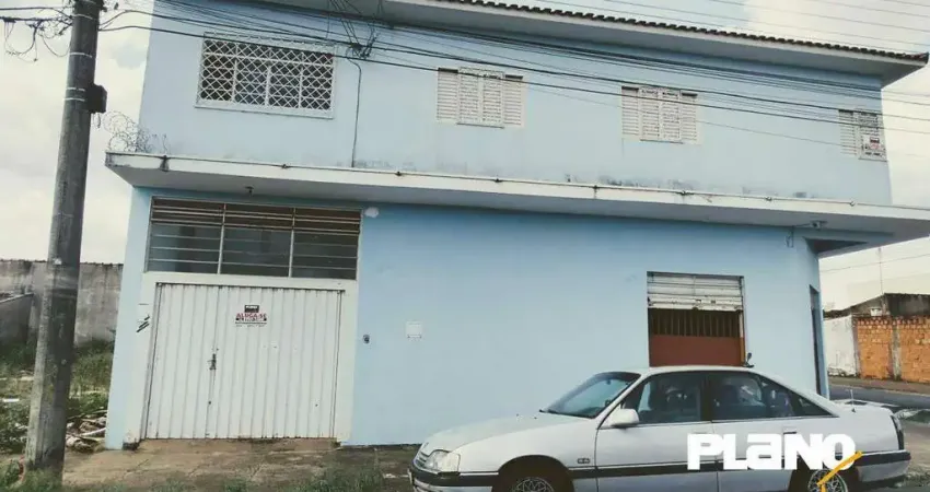 Casa para alugar em jardim petráglia de 110.00m² com 3 quartos, 1 suite e 1 garagem
