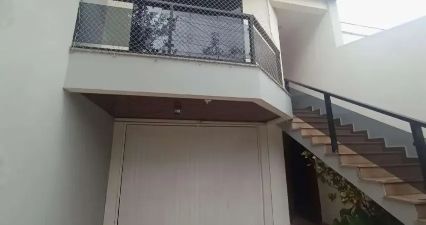 Sobrado para alugar em anchieta de 248.00m² com 3 quartos, 1 suite e 4 garagens