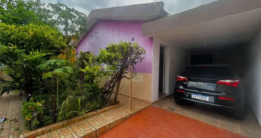 Casa para venda em centro de 300.00m² com 4 quartos, 1 suite e 2 garagens