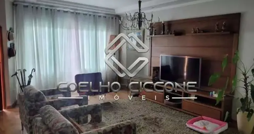 Sobrado para venda em olímpico de 175.00m² com 3 quartos, 3 suites e 8 garagens