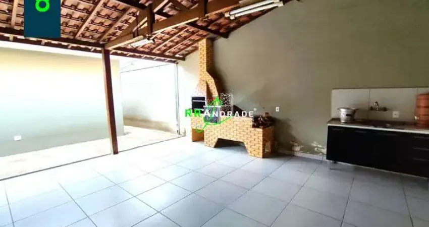 Casa para alugar em jardim barão de 187.00m² com 3 quartos, 1 suite e 4 garagens