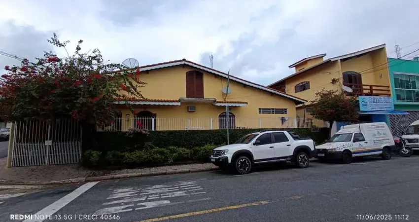 Casa para venda em altos de jordanésia (jordanésia) de 260.00m² com 3 quartos, 2 suites e 2 garagens