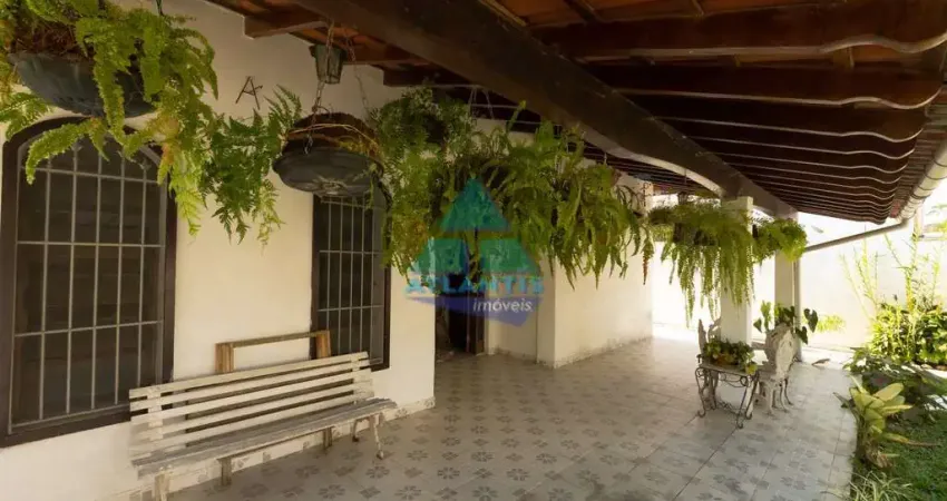 Casa para venda em praia da lagoinha - bairro de 212.00m² com 4 quartos, 3 suites e 2 garagens