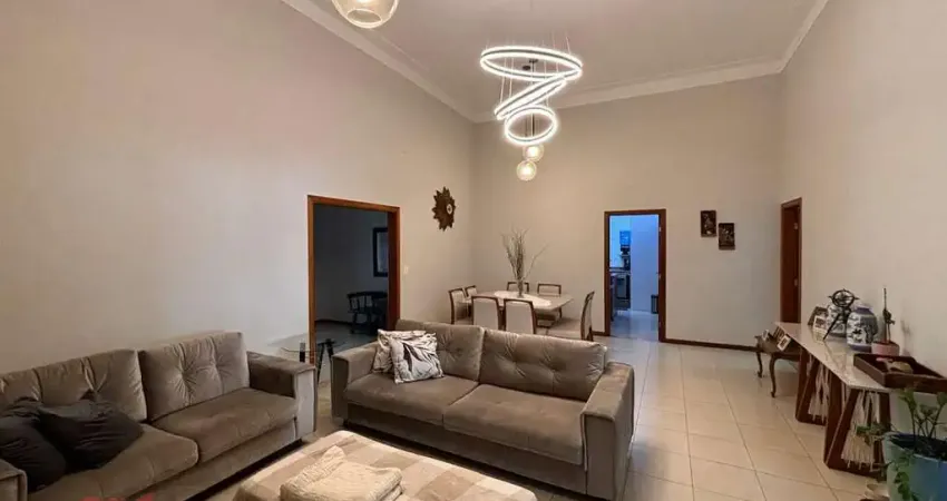 Casa de condomínio para venda em chácara areal de 230.00m² com 3 quartos, 1 suite e 2 garagens