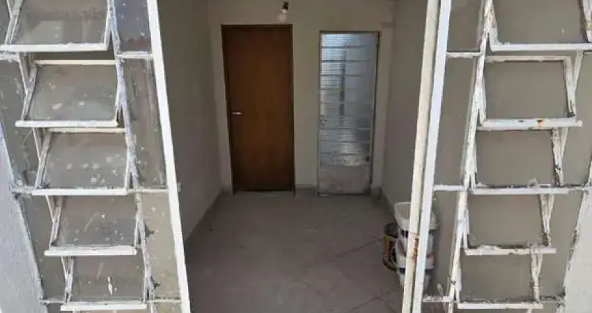 Casa para venda e aluguel em centro de 150.00m² com 3 quartos e 1 garagem