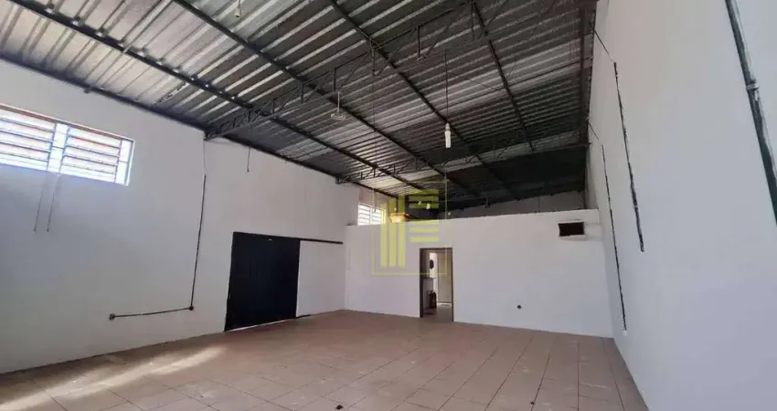 Sala comercial para alugar em parque industrial de 180.00m² com 2 garagens
