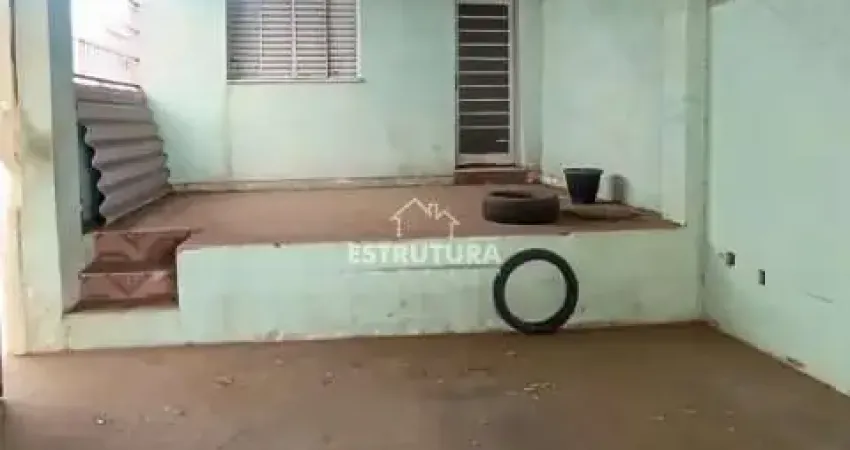 Casa para alugar em centro de 200.00m² com 2 quartos e 2 garagens