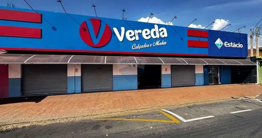 Galpão / depósito / armazém para alugar em jardim santa izabel de 200.00m² com 2 garagens