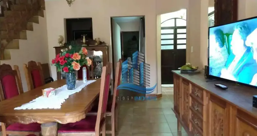 Sobrado para venda em santa maria de 321.00m² com 3 quartos, 3 suites e 4 garagens