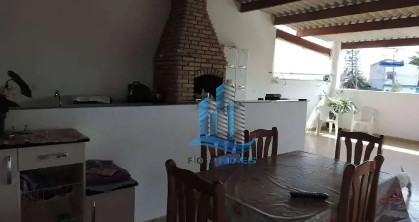 Sobrado para venda em mauá de 251.00m² com 2 quartos, 1 suite e 4 garagens