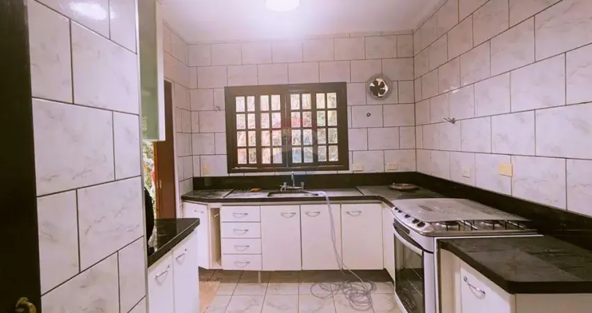 Casa de condomínio para alugar em parque residencial itapeti de 140.00m² com 3 quartos, 1 suite e 4 garagens