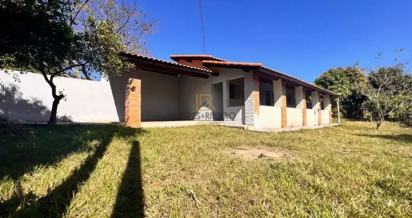 Chácara para venda em pardinho de 600.00m² com 2 quartos e 3 garagens