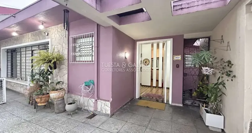 Casa para venda em mercês de 257.00m² com 4 quartos, 2 suites e 6 garagens