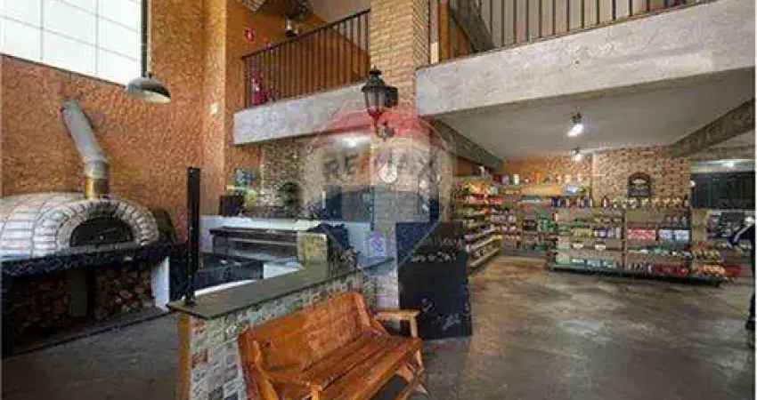 Casa para venda em transurb de 298.00m² com 3 quartos, 3 suites e 5 garagens