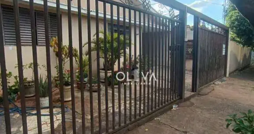 Casa para venda em ouro verde de 215.00m² com 5 quartos e 1 garagem