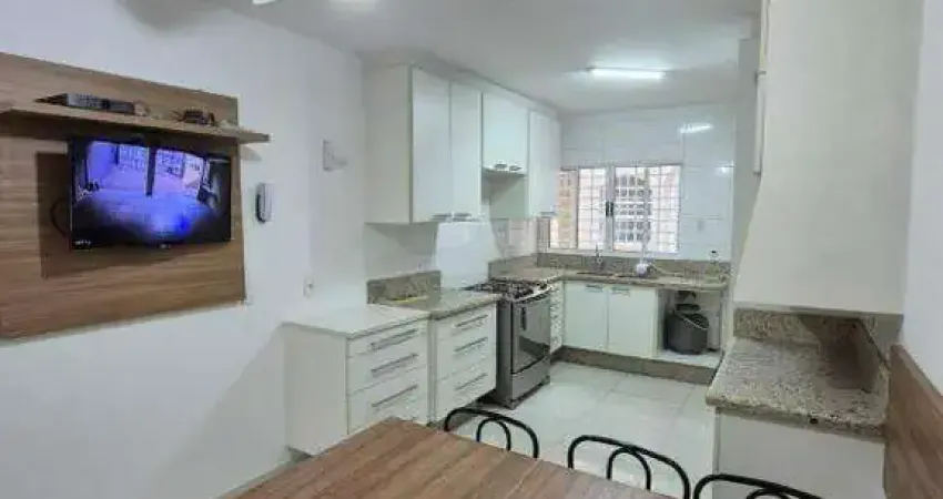 Casa para alugar em vila augusta de 178.00m² com 3 quartos, 1 suite e 4 garagens