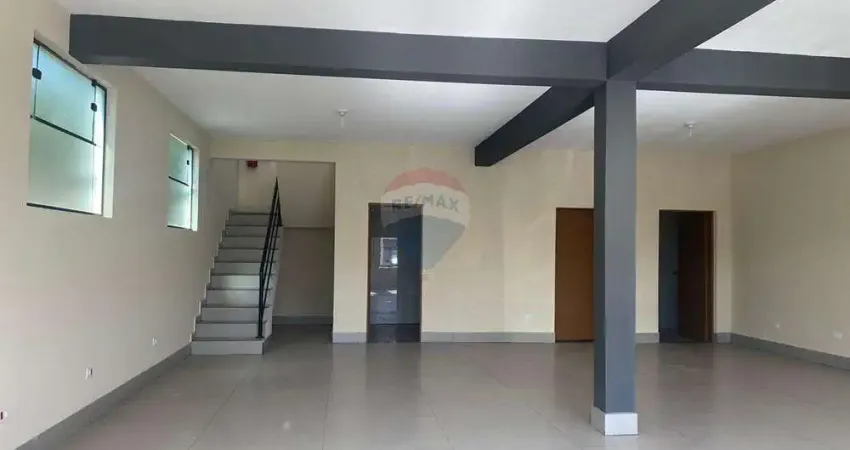 Sala comercial para alugar em são benedito de 221.00m² com 3 garagens