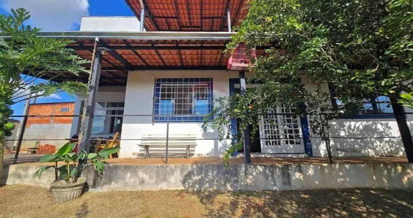 Casa para venda em jardim itamarati de 230.00m² com 3 quartos, 1 suite e 4 garagens