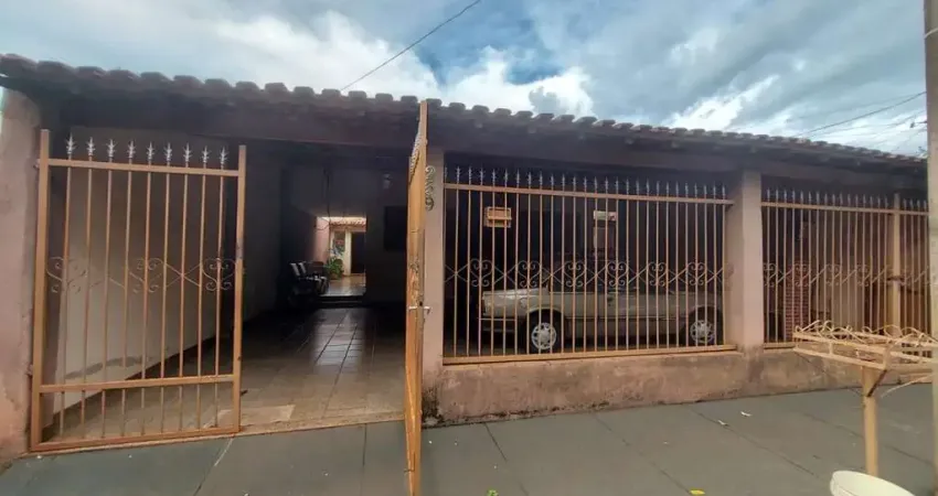 Casa para venda em independência de 197.00m² com 2 quartos e 4 garagens