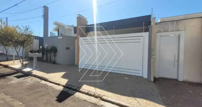 Casa para venda em jardim riviera de 230.00m² com 3 quartos, 1 suite e 4 garagens