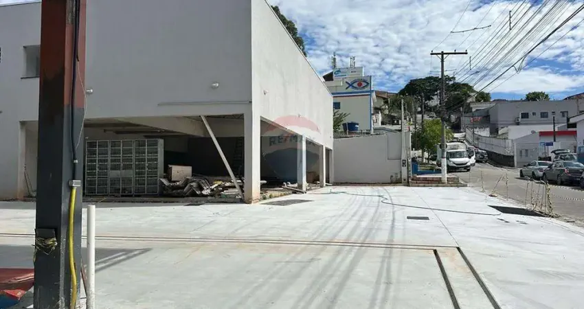 Imóvel comercial para alugar em vila riman de 300.00m² com 15 garagens