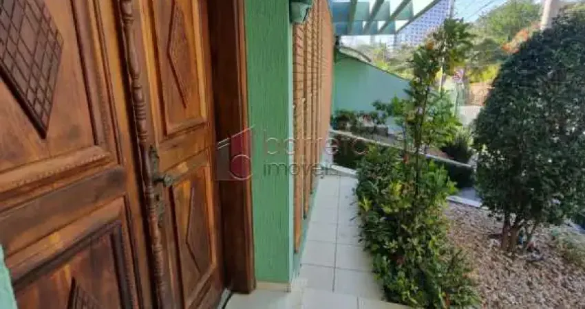 Casa para venda em chácara urbana de 250.00m² com 3 quartos, 1 suite e 6 garagens