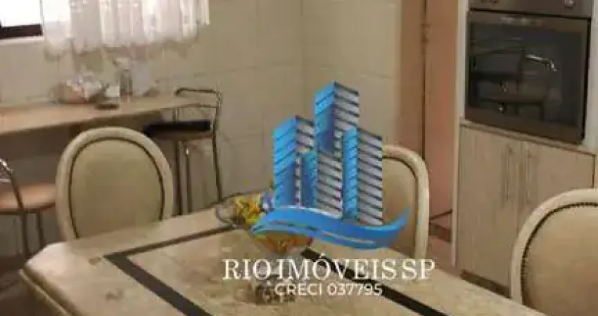 Sobrado para venda em cerâmica de 200.00m² com 3 quartos e 5 garagens