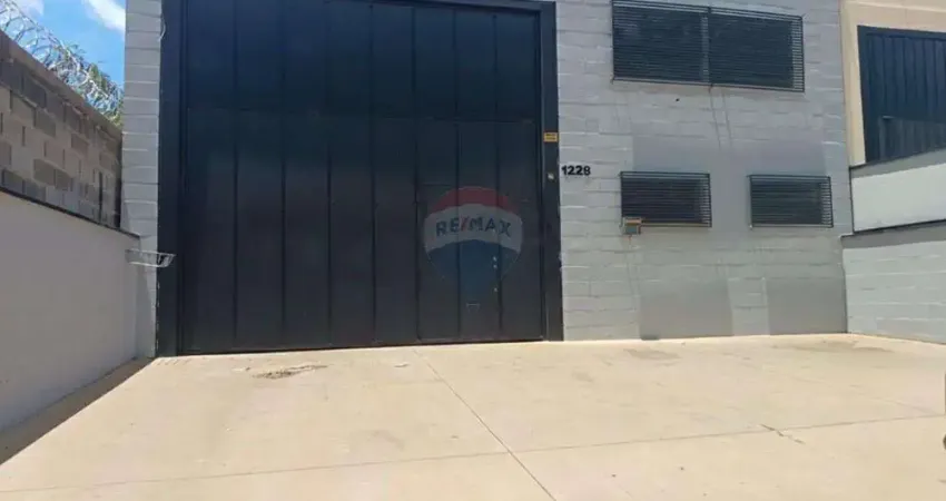 Galpão / depósito / armazém para alugar em jardim santa efigênia de 228.50m²