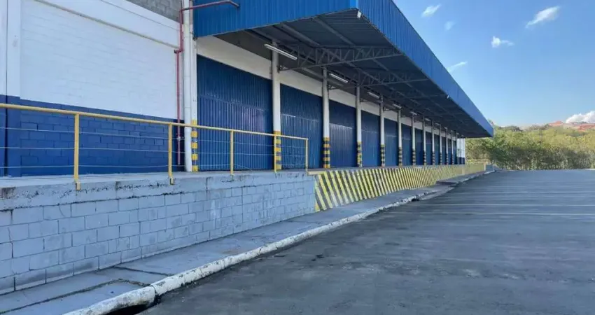 Galpão / depósito / armazém para alugar em vila martins de 10500.00m²