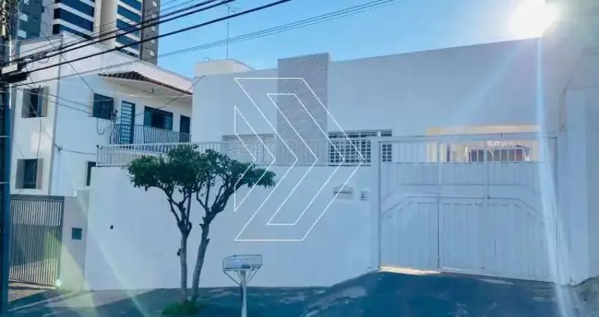 Casa para alugar em centro de 140.00m² com 3 quartos, 1 suite e 5 garagens