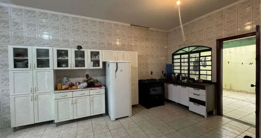 Casa para venda em jardim regina de 186.12m² com 3 quartos e 2 garagens