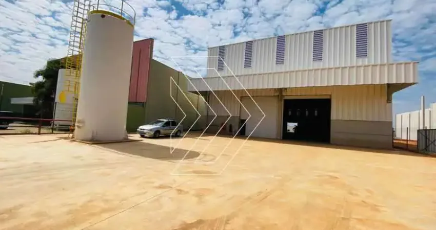 Galpão / depósito / armazém para alugar em distrito industrial de 2700.00m² com 20 garagens