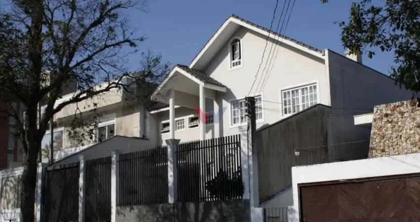 Casa para venda em alto da rua xv de 170.00m² com 3 quartos e 3 garagens