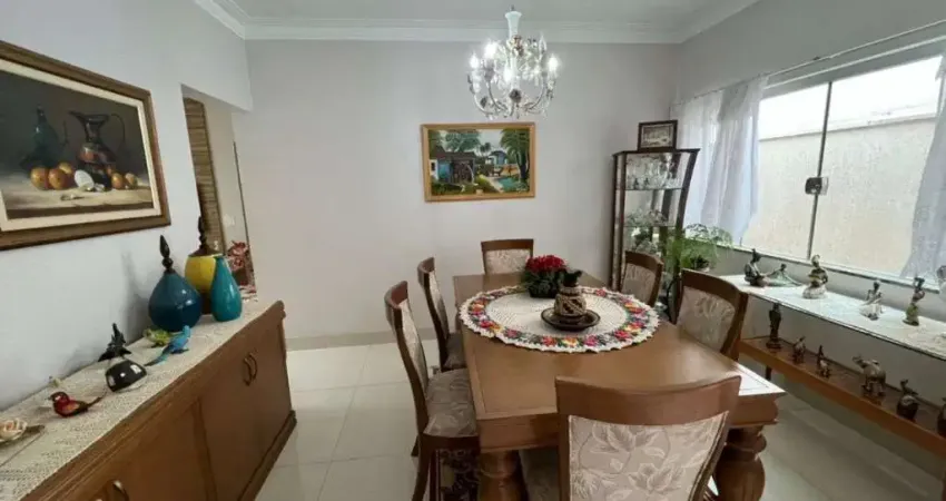 Casa para venda em jardim flamboyant de 189.00m² com 3 quartos, 3 suites e 2 garagens