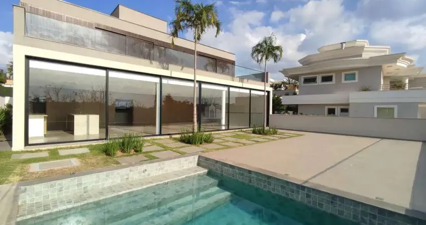 Casa para venda em alphaville dom pedro de 380.00m² com 3 quartos, 3 suites e 6 garagens