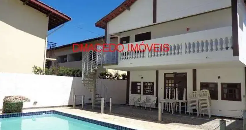 Casa para venda em praia maranduba de 892.00m² com 16 quartos, 6 suites e 15 garagens