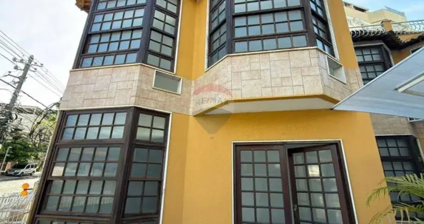 Casa de condomínio para venda em freguesia (jacarepaguá) de 233.00m² com 3 quartos e 1 garagem