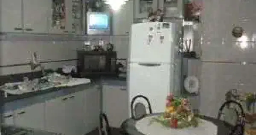 Sobrado para venda em vila ré de 300.00m² com 3 quartos, 1 suite e 2 garagens