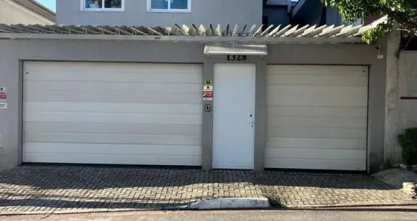Casa para venda em saúde de 256.00m² com 4 quartos, 2 suites e 3 garagens