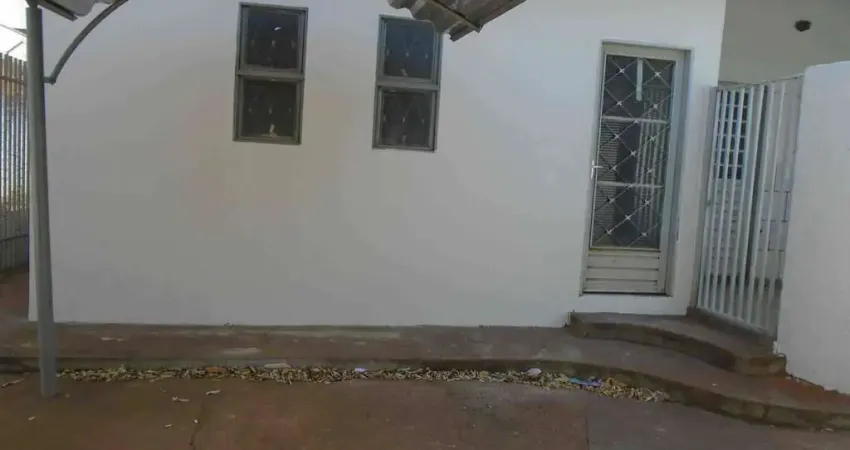 Casa para alugar em jardim caparroz de 70.00m² com 2 quartos e 2 garagens