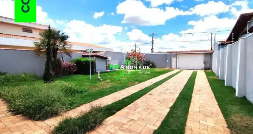 Sobrado para venda em vila santos dumont de 256.00m² com 3 quartos, 1 suite e 10 garagens