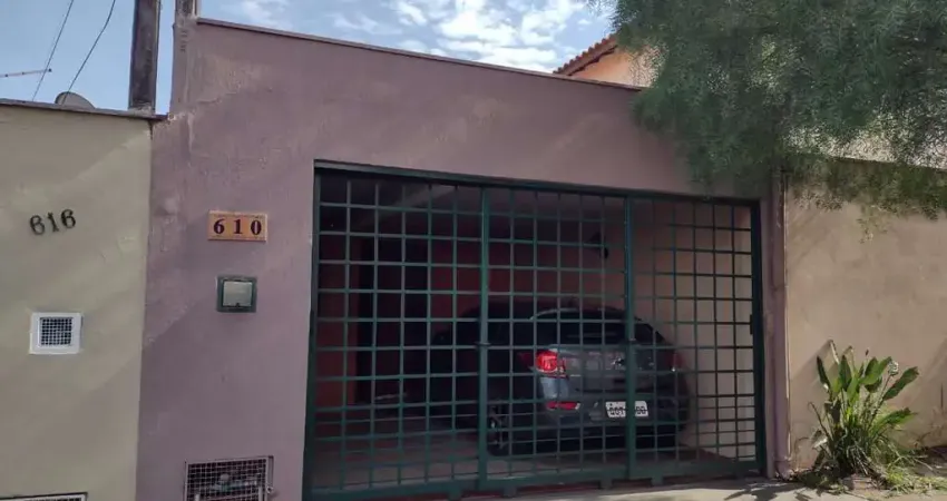 Casa para venda em castelinho de 143.00m² com 3 quartos e 2 garagens