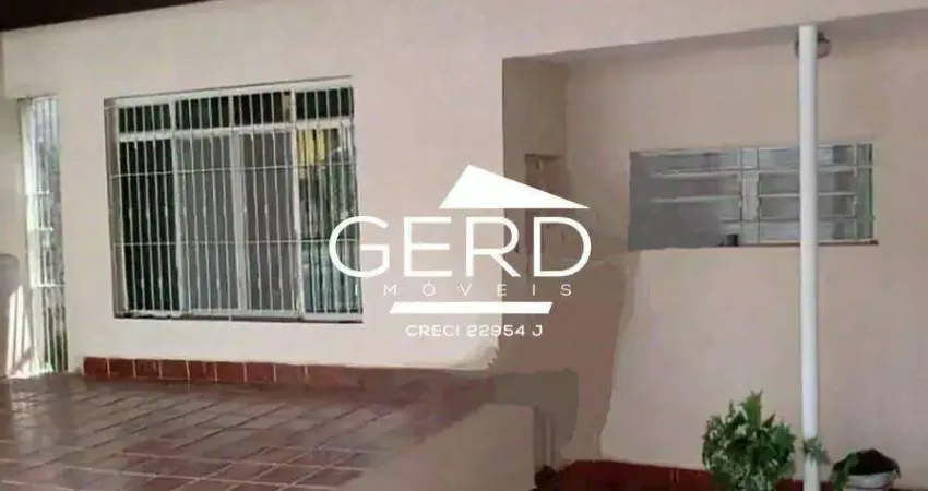 Casa para venda em centro de 250.00m² com 3 quartos, 1 suite e 3 garagens
