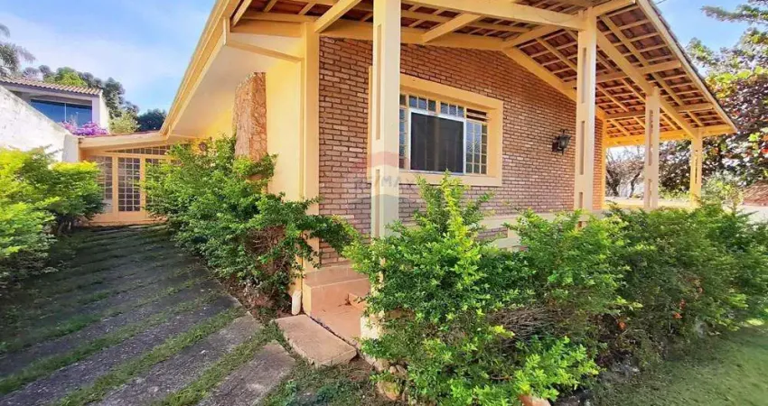 Casa para alugar em vila esperia ou giglio de 220.00m² com 3 quartos, 1 suite e 3 garagens