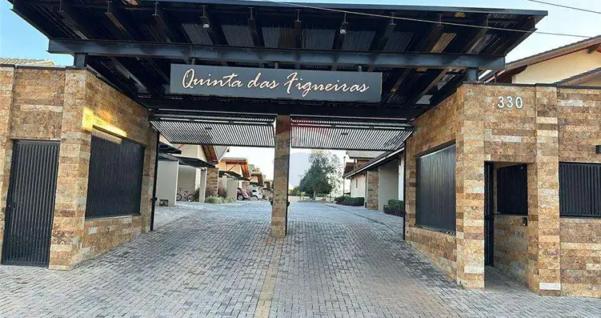 Casa de condomínio para alugar em jardim dos pinheiros de 175.00m² com 3 quartos, 1 suite e 2 garagens