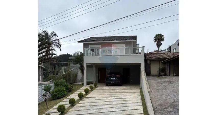 Sobrado para venda em cidade parquelandia de 200.00m² com 4 quartos, 1 suite e 2 garagens