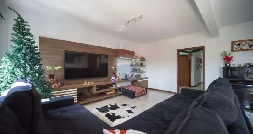 Casa de condomínio para venda em jardim das flores de 290.00m² com 4 quartos, 2 suites e 5 garagens