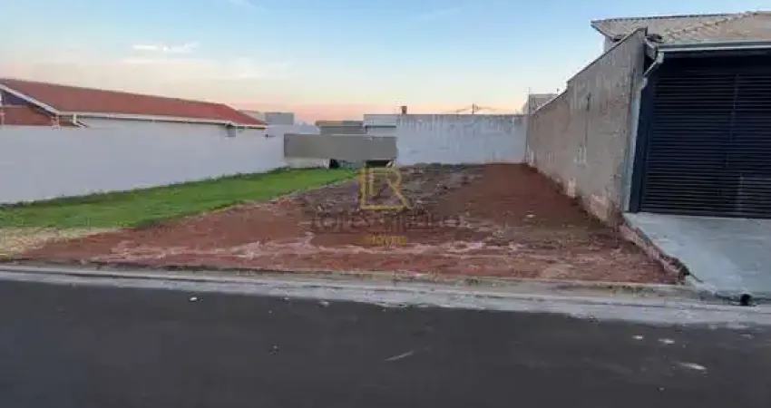 Terreno à venda no Residencial Ouro Verde, Botucatu