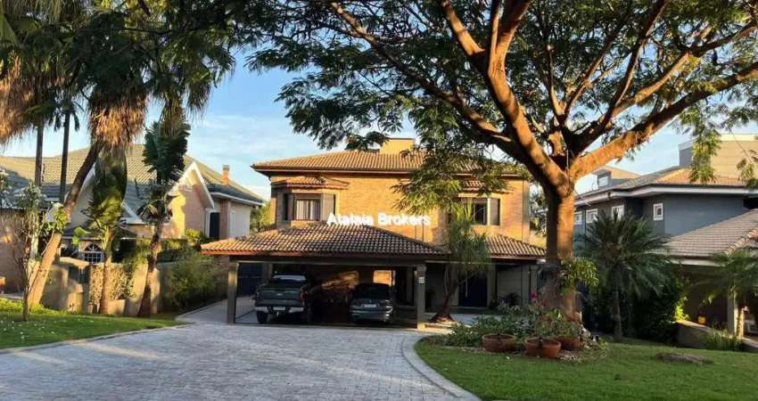 Casa para venda em condomínio gênova de 450.00m² com 3 quartos, 3 suites e 7 garagens