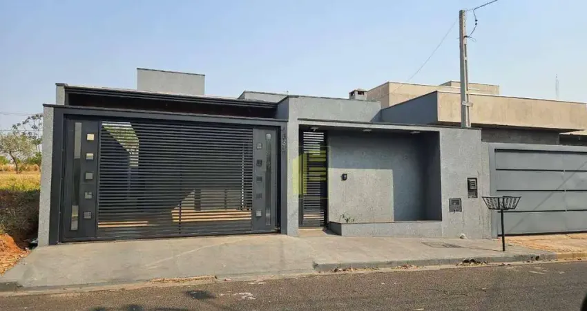 Casa para venda em pq ipês 1 de 136.00m² com 2 quartos, 2 suites e 2 garagens